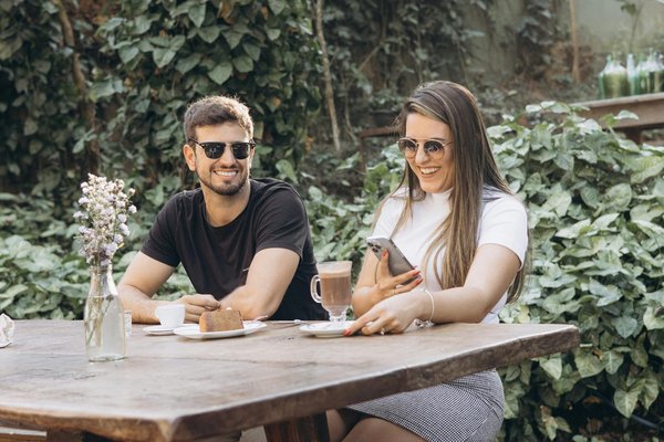 Welche Modegewohnheiten tragen zur mentalen StÃ¤rke von Frauen bei?